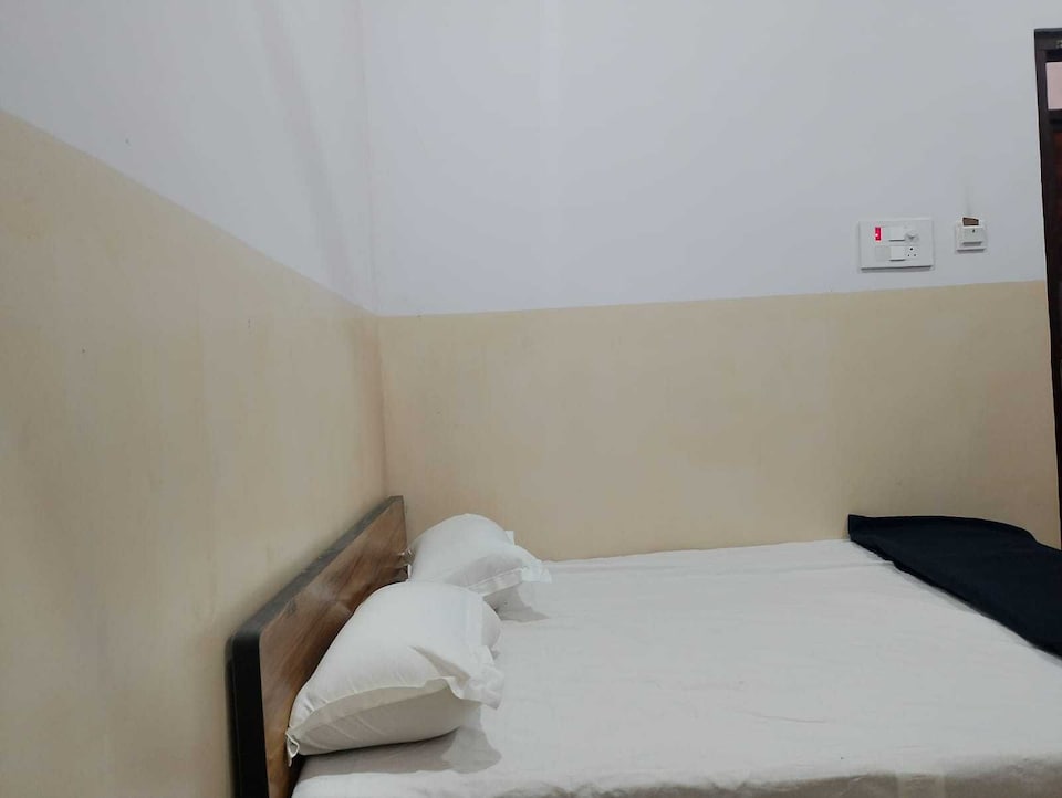 SPOT ON RR HOTEL & RESTAURANT, Azamgarh, Azamgarh