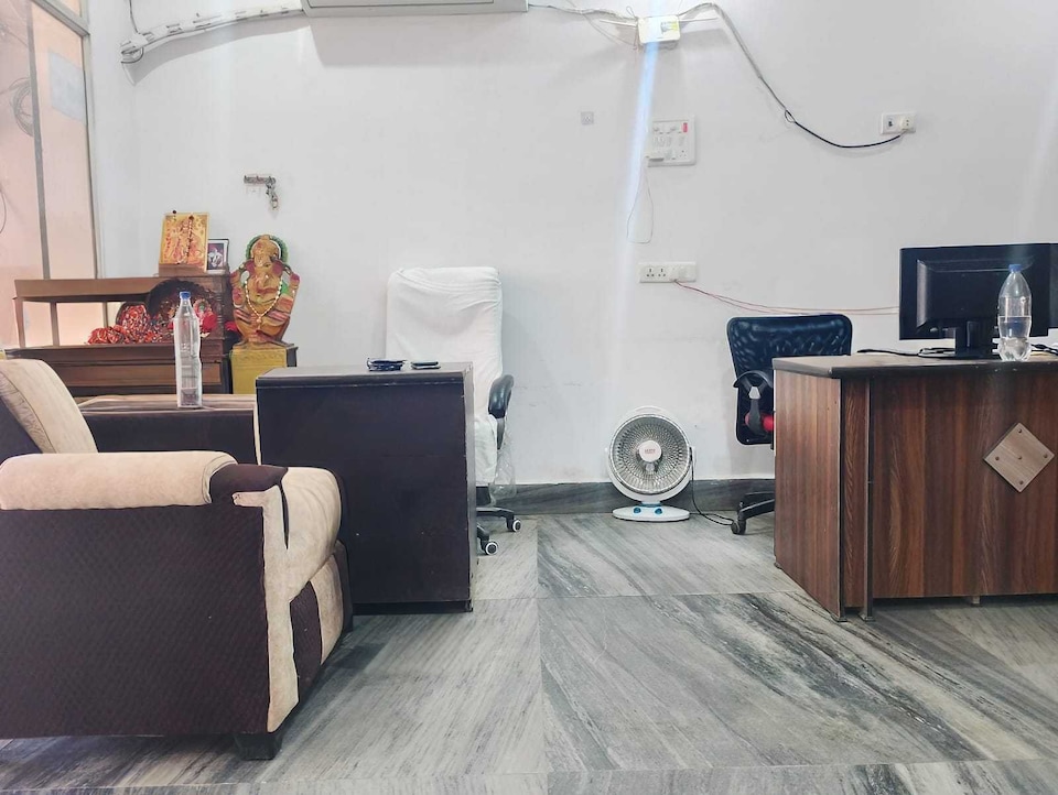 SPOT ON RR HOTEL & RESTAURANT, Azamgarh, Azamgarh