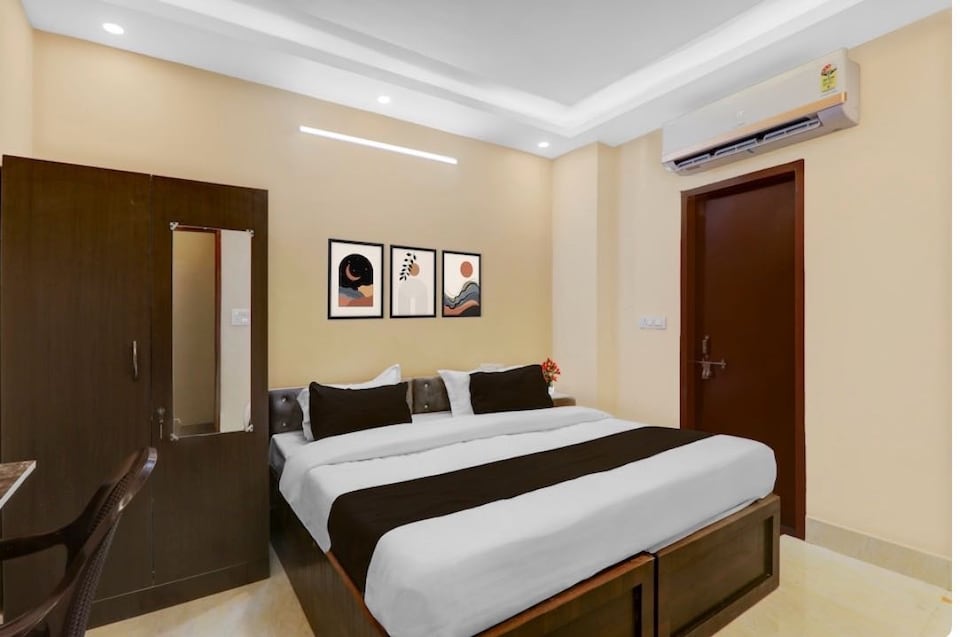 Hotel O Lucknow City Centre Formerly Rameshwaram Palace, Vikas Nagar Lucknow, Lucknow