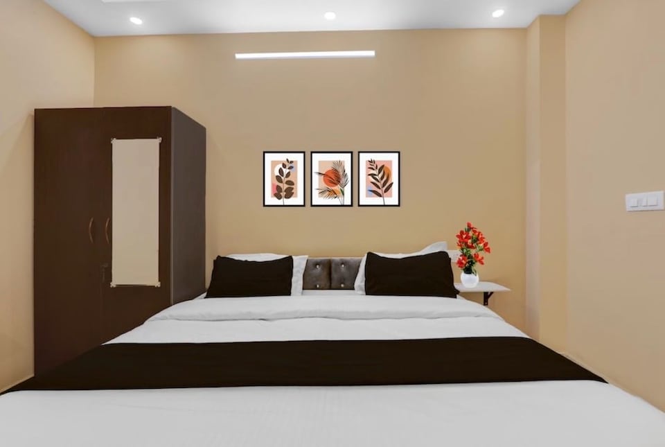 Hotel O Lucknow City Centre Formerly Rameshwaram Palace, Vikas Nagar Lucknow, Lucknow