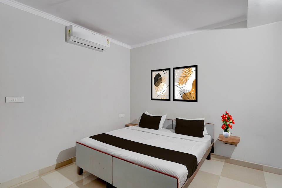OYO Hotel O Lucknow City Centre Formerly Rameshwaram Palace, Vikas Nagar Lucknow, Lucknow