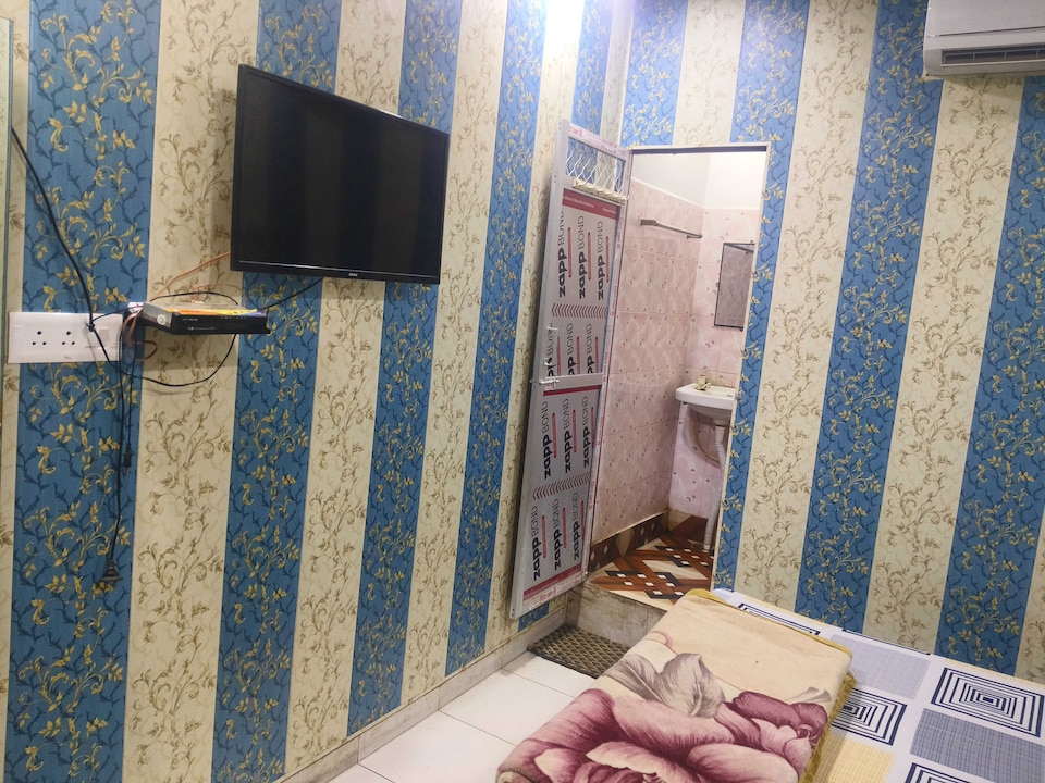 SPOT ON Hotel Ayodhya, Farrukhabad, Farrukhabad