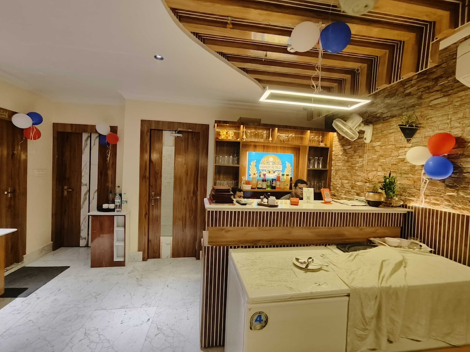 Hotel O HIGHWAY RETREAT HOTEL, Howrah Kolkata, Kolkata