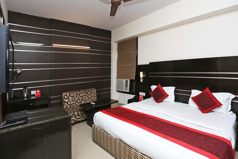 OYO 13541 Otani Hotel, Karol Bagh Delhi, Delhi