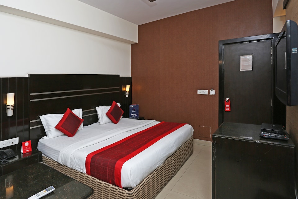 OYO 13541 Otani Hotel, Karol Bagh Delhi, Delhi