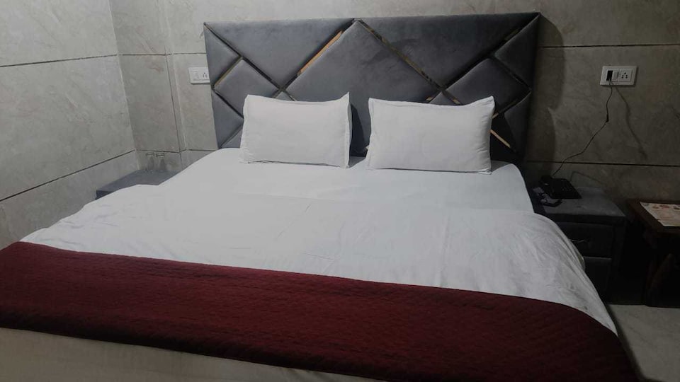 Hotel O MV Grand Guest House, Jammu, Jammu