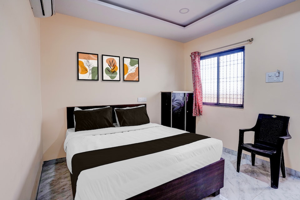 Hotel O Bappu Lodging , Chikalthana MIDC, Aurangabad