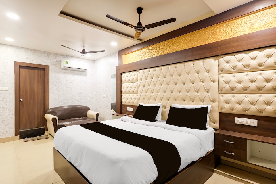 Hotel O Krishna Inn, Golghar, Gorakhpur