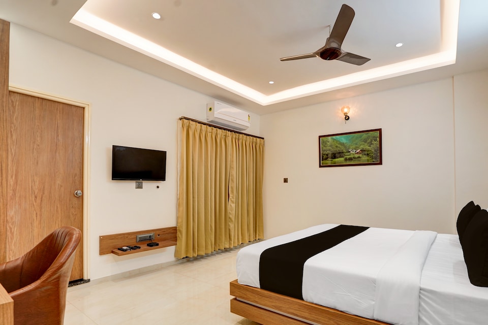 Super Townhouse Oak T. Narasipura Road Formerly Hotel Nishara, Mysore Outer, Mysore