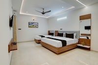 Super Townhouse Oak T. Narasipura Road Formerly Hotel Nishara