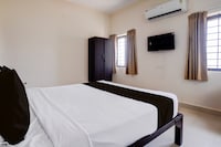 Super Collection O Sunset Point PB Road Dharwad Formerly Crystal Resort