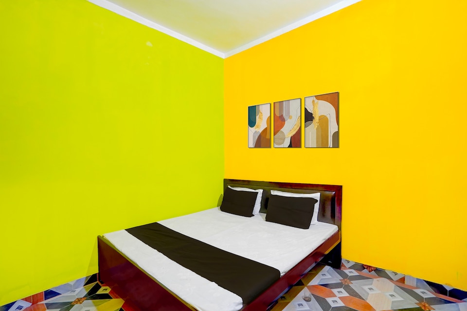 SPOT ON The Heaven Hotel , Sultanpur, Sultanpur