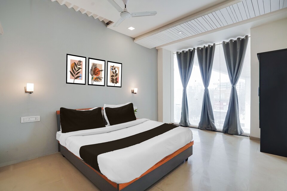  Hotel O Stay In , Jetalpur Road Vadodara, Vadodara