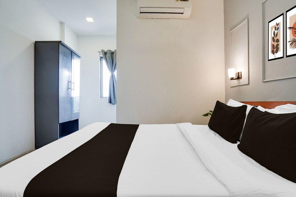  Hotel O Stay In , Jetalpur Road Vadodara, Vadodara