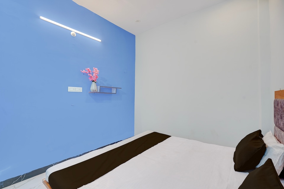 SPOT ON Bm Palace, Auraiya, Auraiya