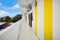 Hotel O near Ring Road City Walks formerly Graha Aisyah