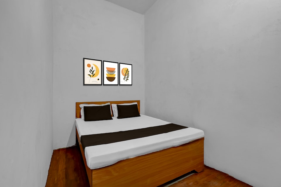 SPOT ON The Guru Diamond Hotel, Kasganj, Kasganj