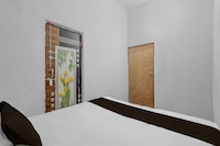 SPOT ON The Guru Diamond Hotel