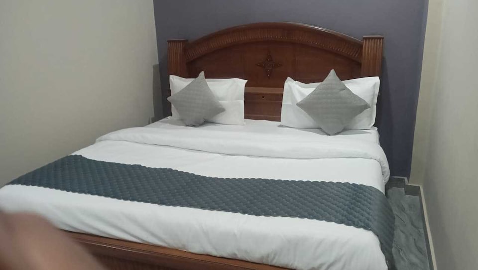 Hotel O Rudra Palace , SGPGI Lucknow, Lucknow