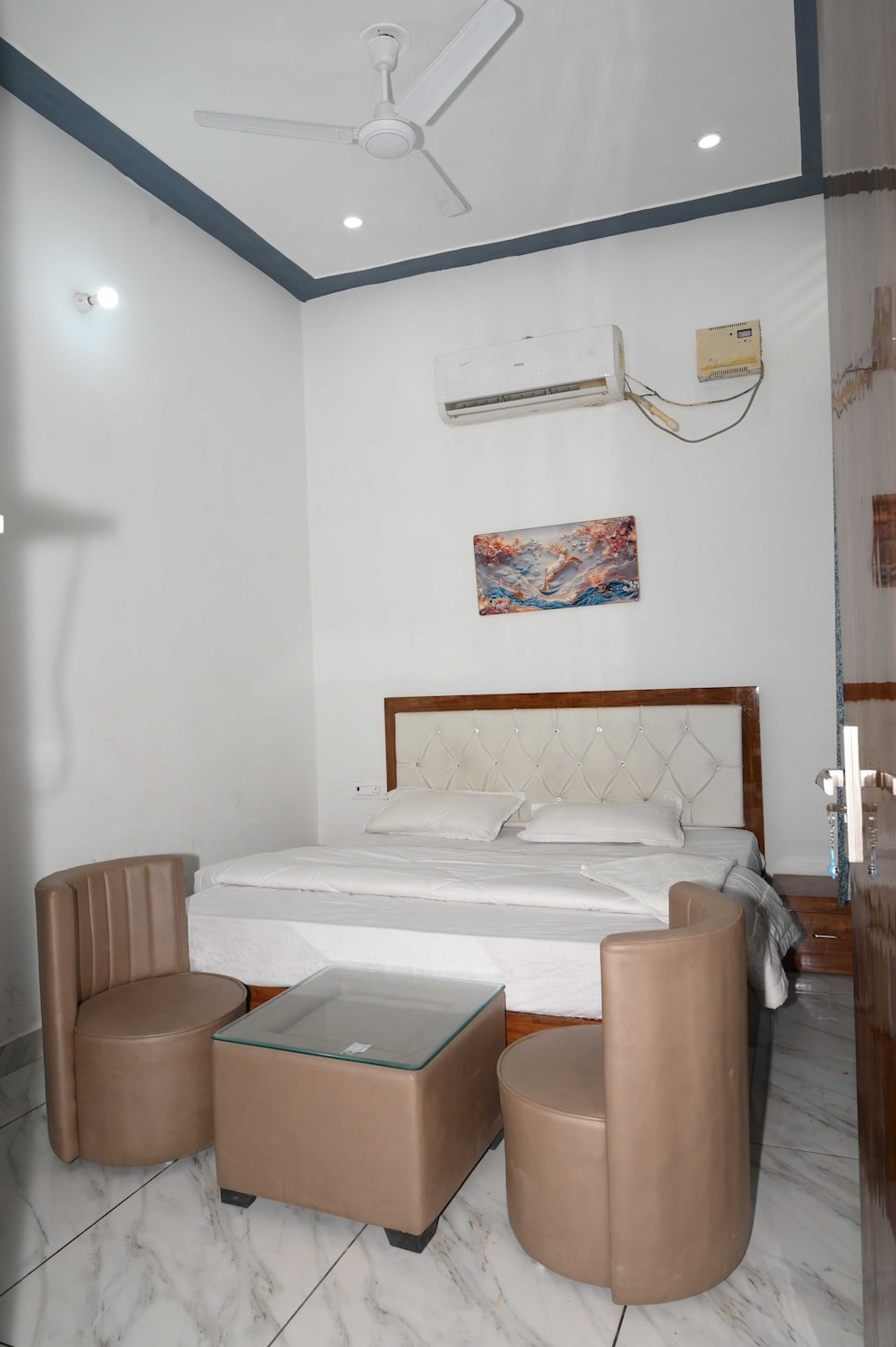 Hotel O LIVA GUEST HOUSE, Narnaund, Narnaund