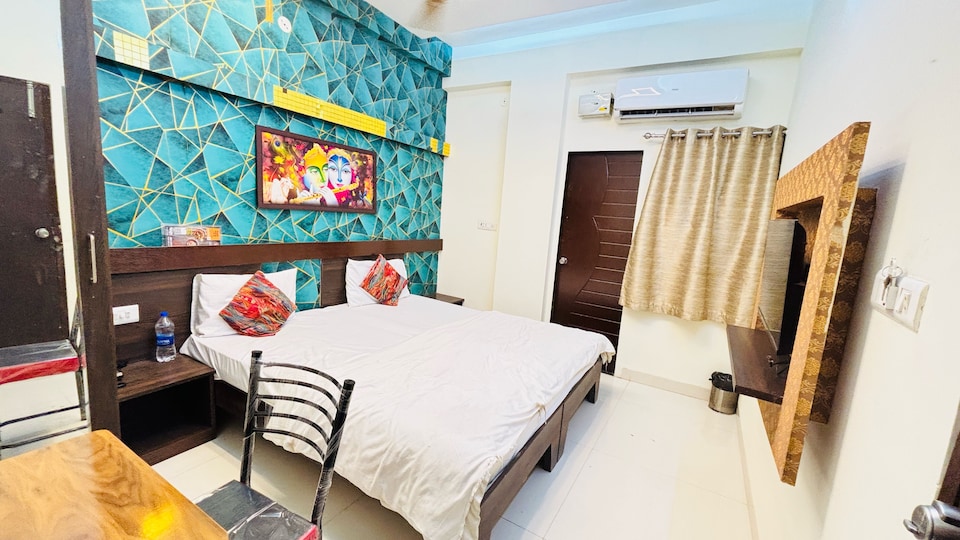 Townhouse Ganpati Mandir Khajrana Formerly Rathore Residency, Vijay Nagar Indore, Indore