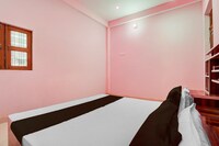 Hotel O Royal Star Hotel & Restaurant