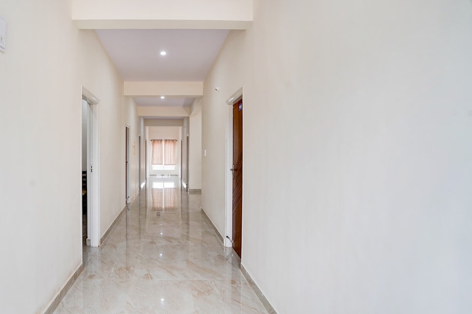 Hotel O Grand Vista, Marathahalli Bangalore, Bangalore