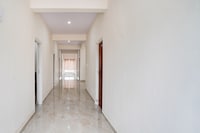 Hotel O Grand Vista