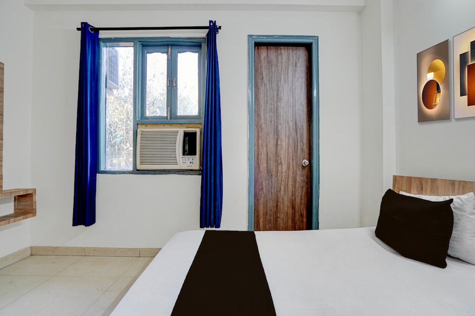 Hotel O Nimai , Medanta, Gurgaon