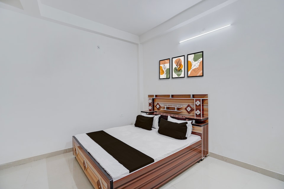 Hotel O Velvet Vintage Inn, Faizabad Road, Lucknow