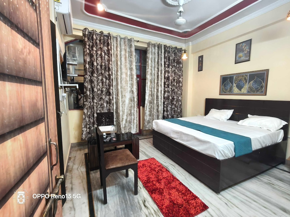 Hotel O Velvet Vintage Inn, Faizabad Road, Lucknow