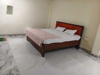 Hotel O Bhavya Inn