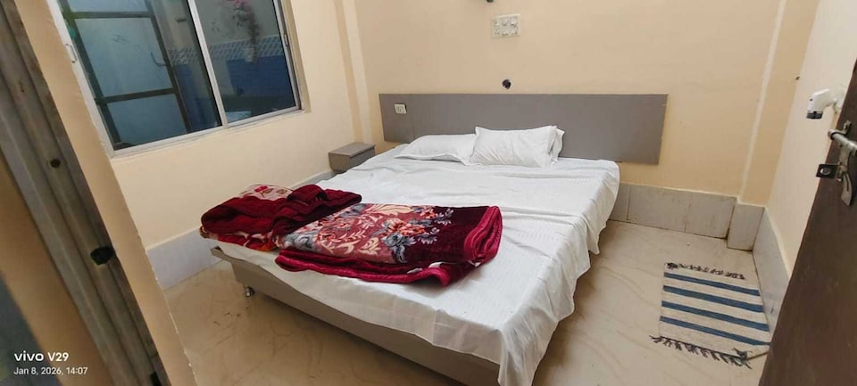 SPOT ON Amrita Hotel And Restaurant, Mumfordganj Allahabad, Prayagraj