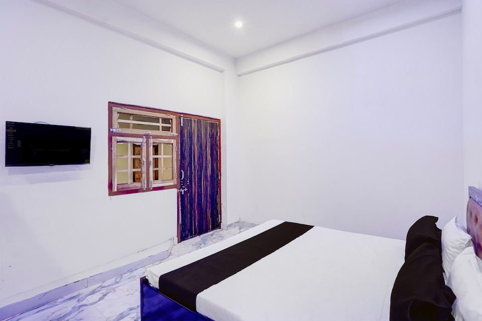 Hotel O Lucky Inn, Gorakhnath Gorakhpur, Gorakhpur