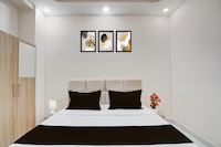 Super Hotel O Delhi Meerut Expressway Makanpur Formerly Crystal 24