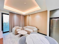 Luxury Living at Cloud Tower JVT with Pool Gym & Sports Facilities