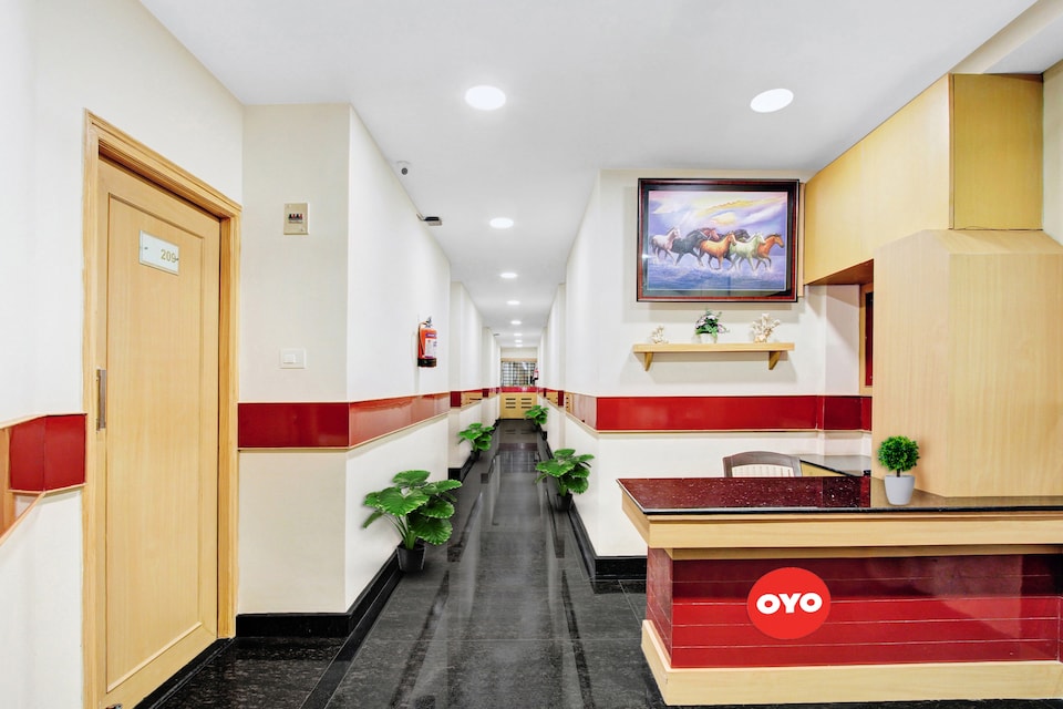 Hotel O Sri Sai Guru Comforts, Kalyan Nagar Bangalore-II, Bangalore