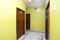 OYO Debalay Guest House Near Dakshineswar Kali Temple