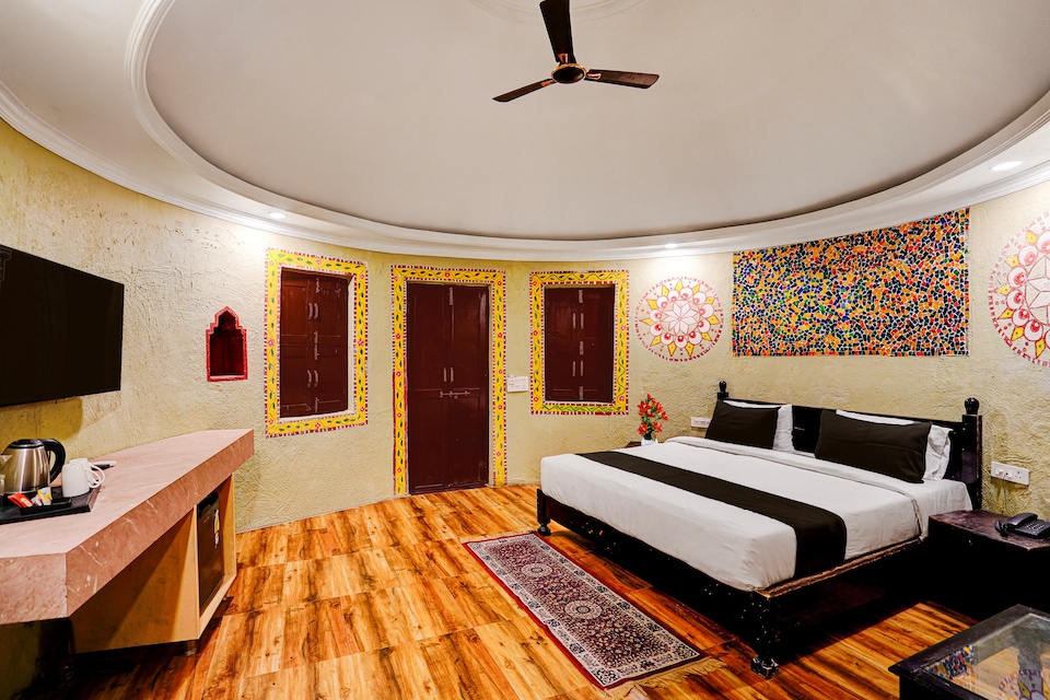 OYO Palette Hotel and Resort LBS International Airport Formerly Banaras Kila, Cantonment, Varanasi