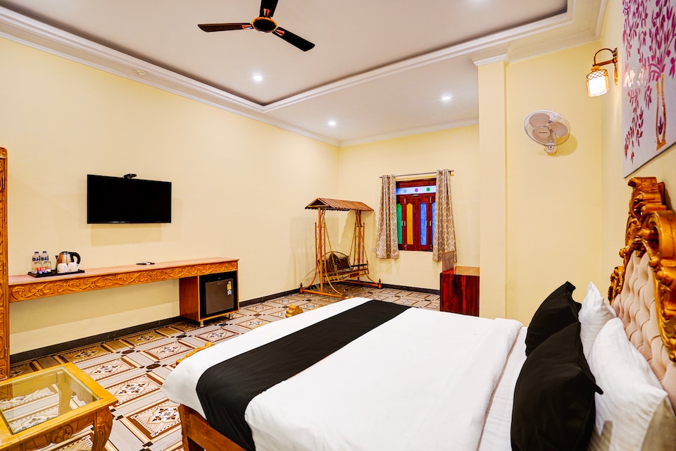 OYO Palette Hotel and Resort LBS International Airport Formerly Banaras Kila, Cantonment, Varanasi