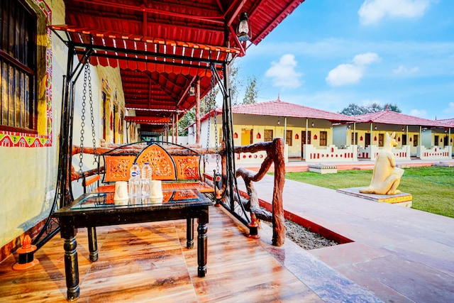 Palette Hotel and Resort LBS International Airport Formerly Banaras Kila