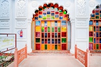 Palette Hotel and Resort LBS International Airport Formerly Banaras Kila