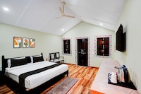 Palette Hotel and Resort LBS International Airport Formerly Banaras Kila