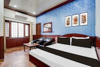 SPOT ON Hotel Shiva Palace