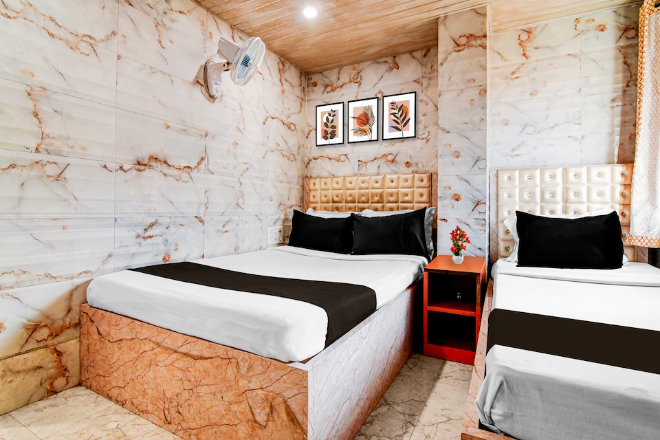 Hotel O The Mandal Residency , VIP Road Kolkata, Kolkata