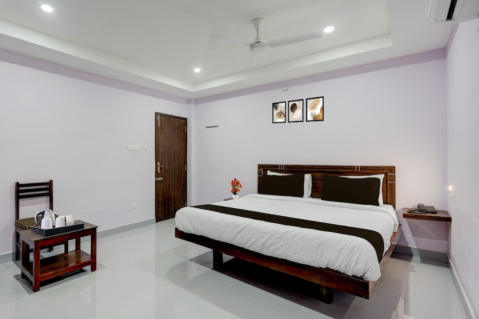 Super Townhouse IG Medical College Pondicherry Formerly Sri Vi Ka Residency, Pondicherry City Centre, Pondicherry