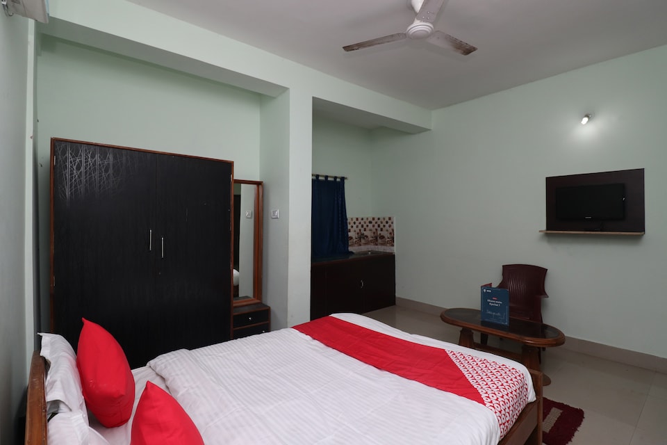 OYO 13573 Narendra Kunj, Grand Road Puri, Puri