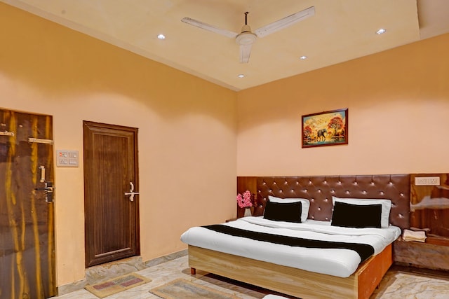 SPOT ON The Gilded Petals