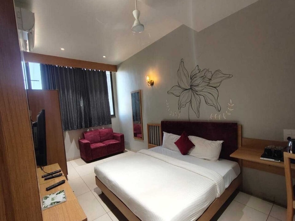 Palette Hotel and Resort Pandharpur Bus Terminal, Pandharpur, Solapur