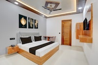 Townhouse Tuesday Suites